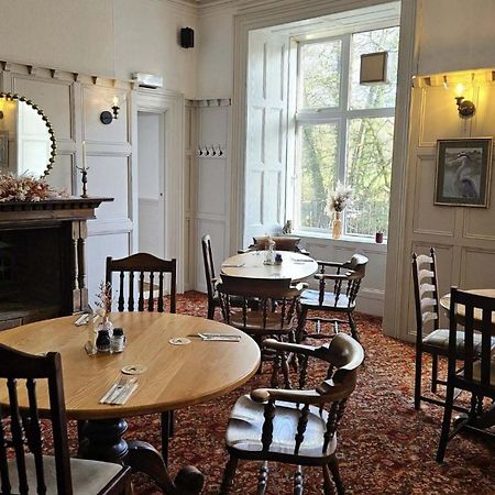 בקפסטלי The Abbey Inn מראה חיצוני תמונה